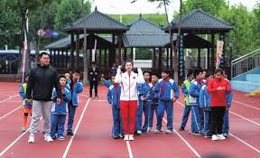 圣路易斯红雀队在 2025 年 9 月由于失误过多，痛失国联外卡领先位置